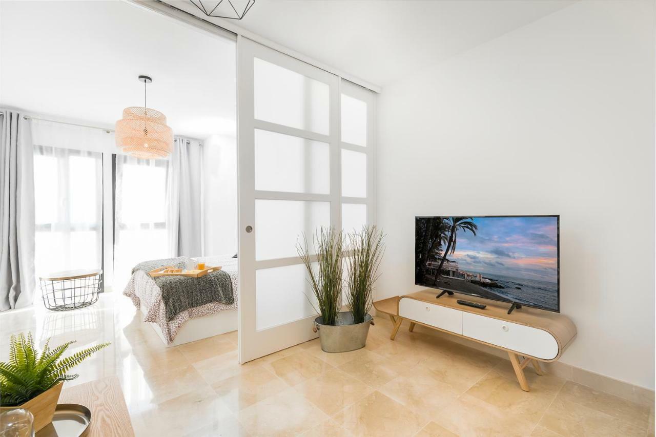 Apartamento Lujo Ancha Del Carmen Málaga Exterior foto
